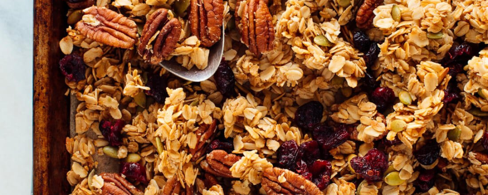 Sportport Active's Granola Crunch: The Ultimate Healthy Granola for Fitness Enthusiasts!