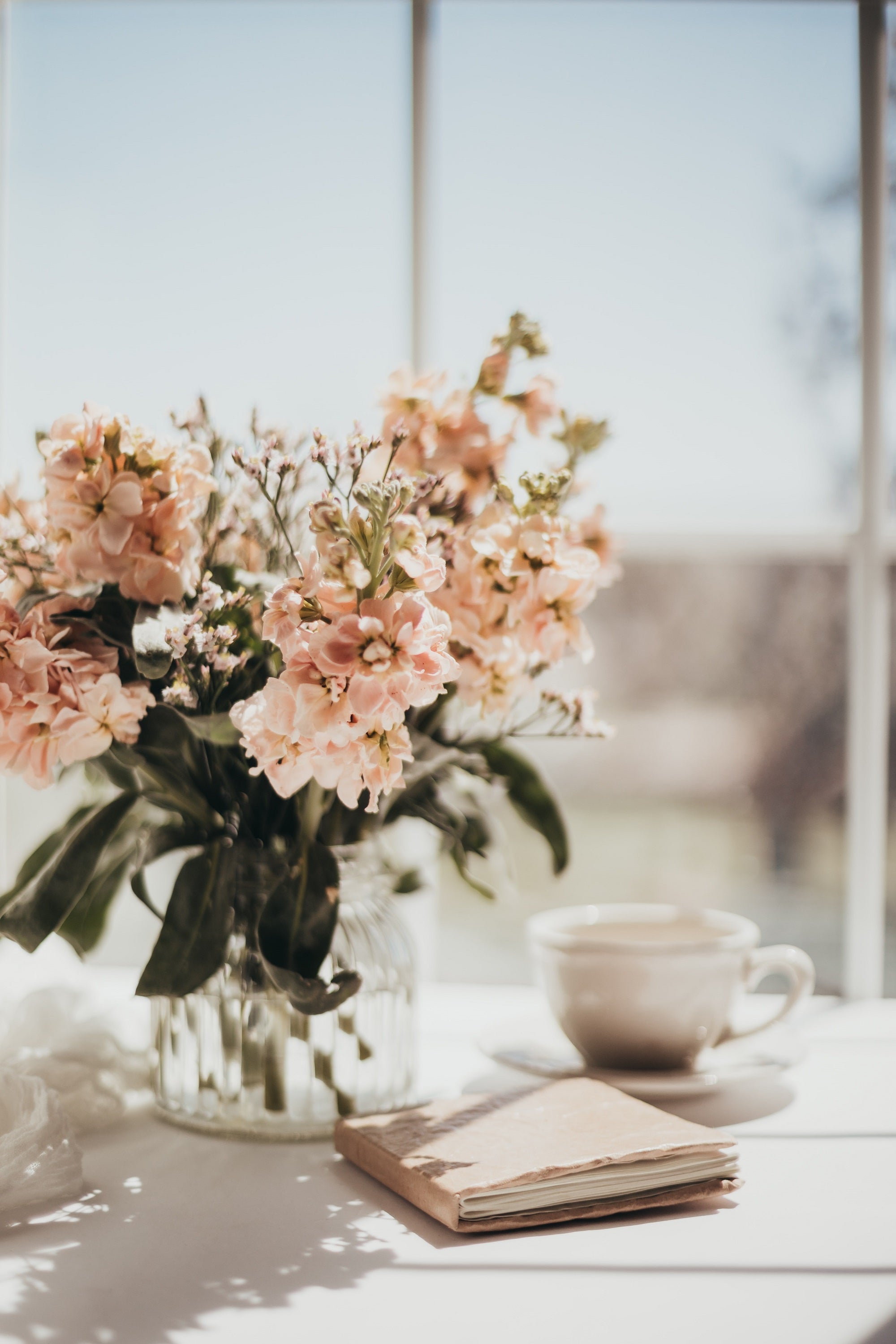 28 Morning Journal Prompts