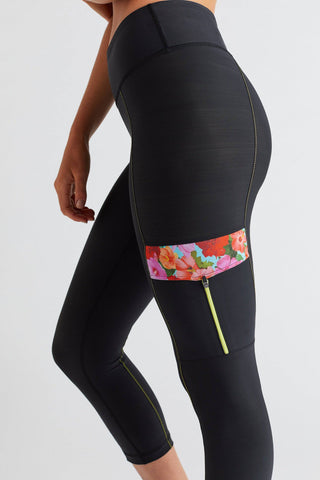 Hibiscus Cargo Workout Leggings w/ Side-Zippered Pockets