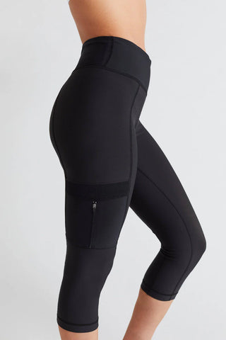 Unleash Your Inner Adventurer with Trendy and Functional Cargo Leggings