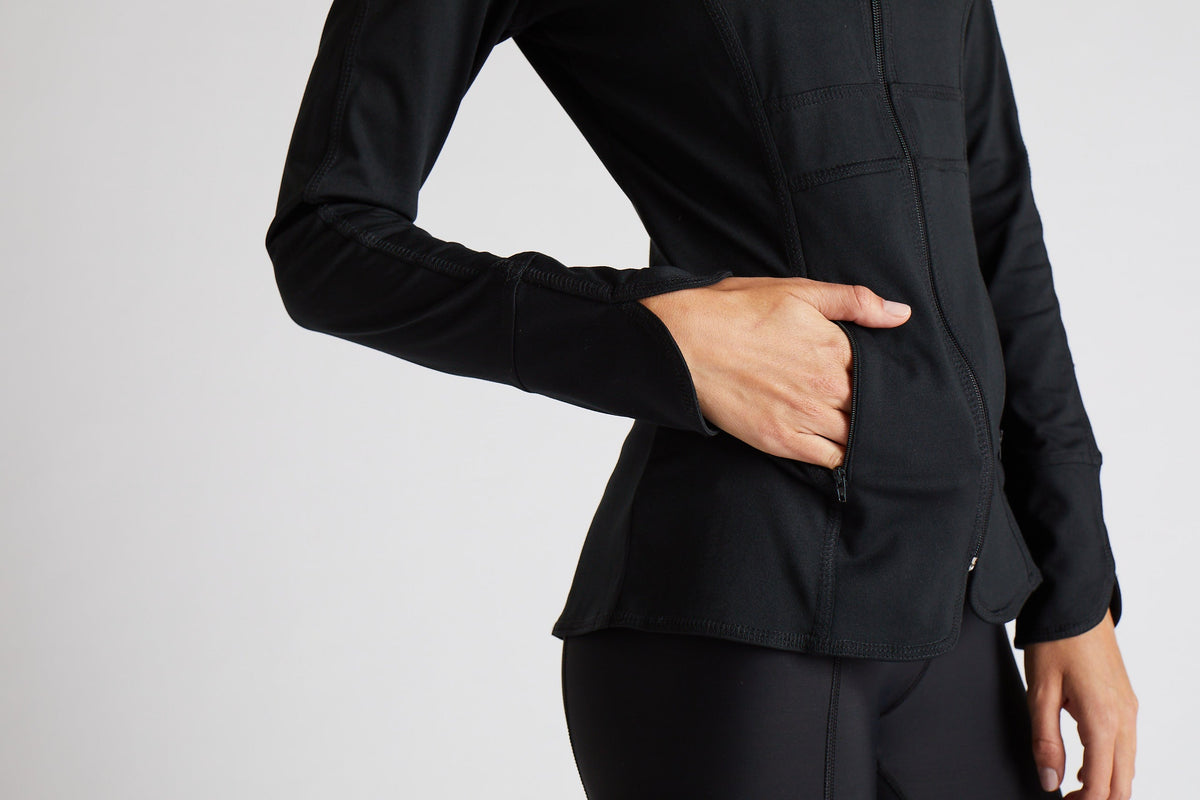 Luxury in Motion: Why SportPort Active Jackets & Vests Redefine Perfor